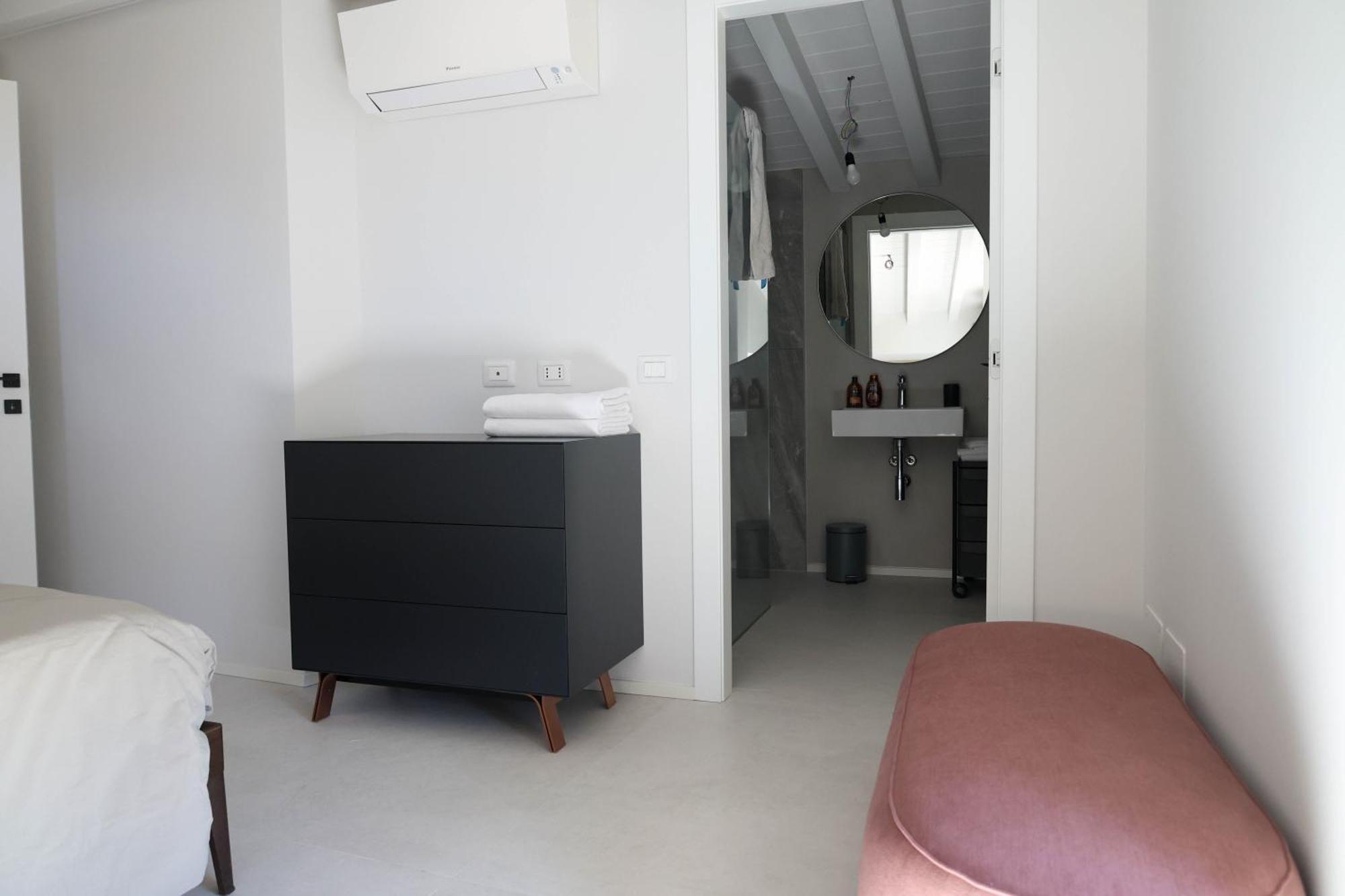Apartamento Vicolo Dei Signori Desenzano del Garda Exterior foto