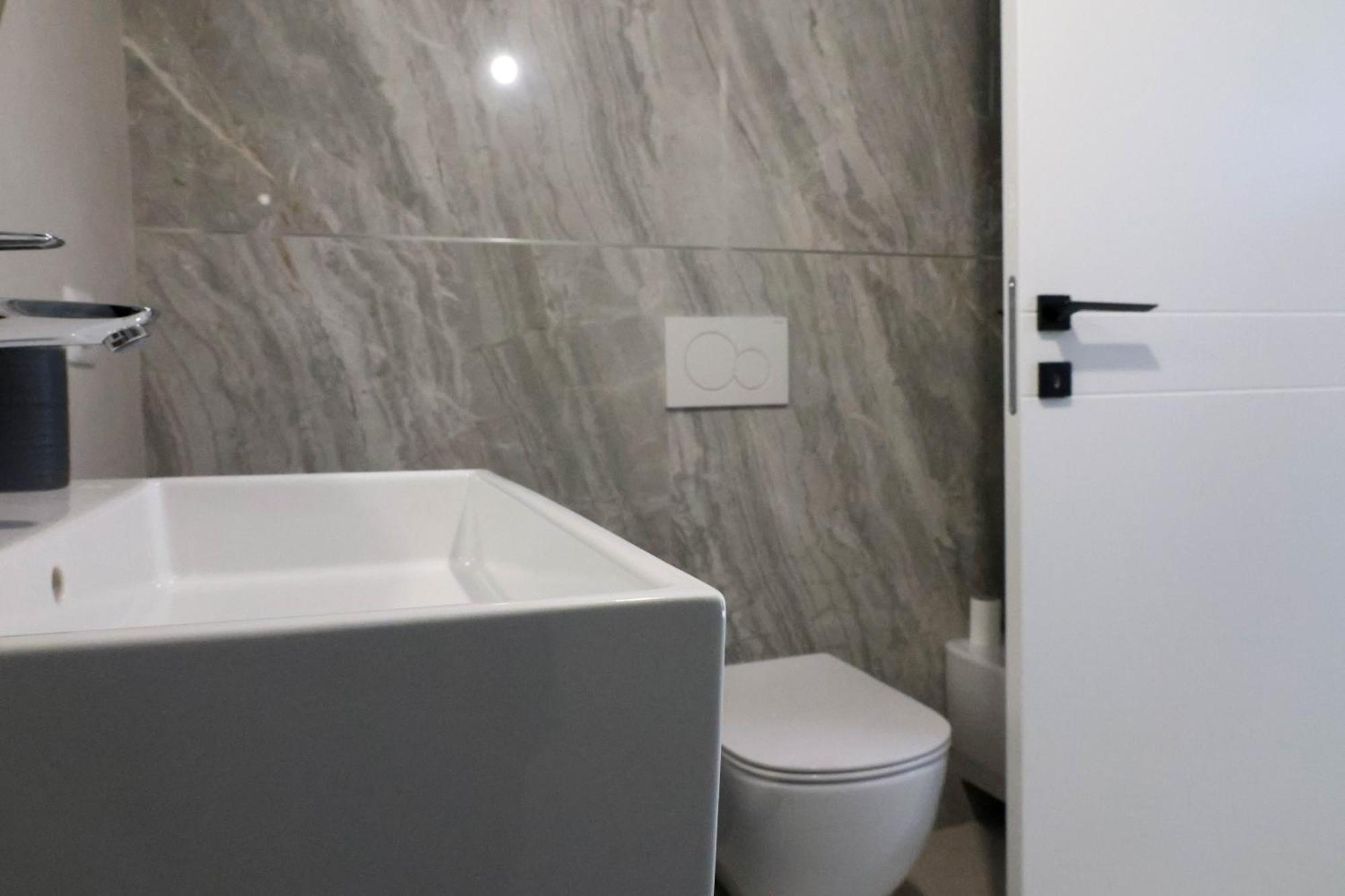 Apartamento Vicolo Dei Signori Desenzano del Garda Exterior foto