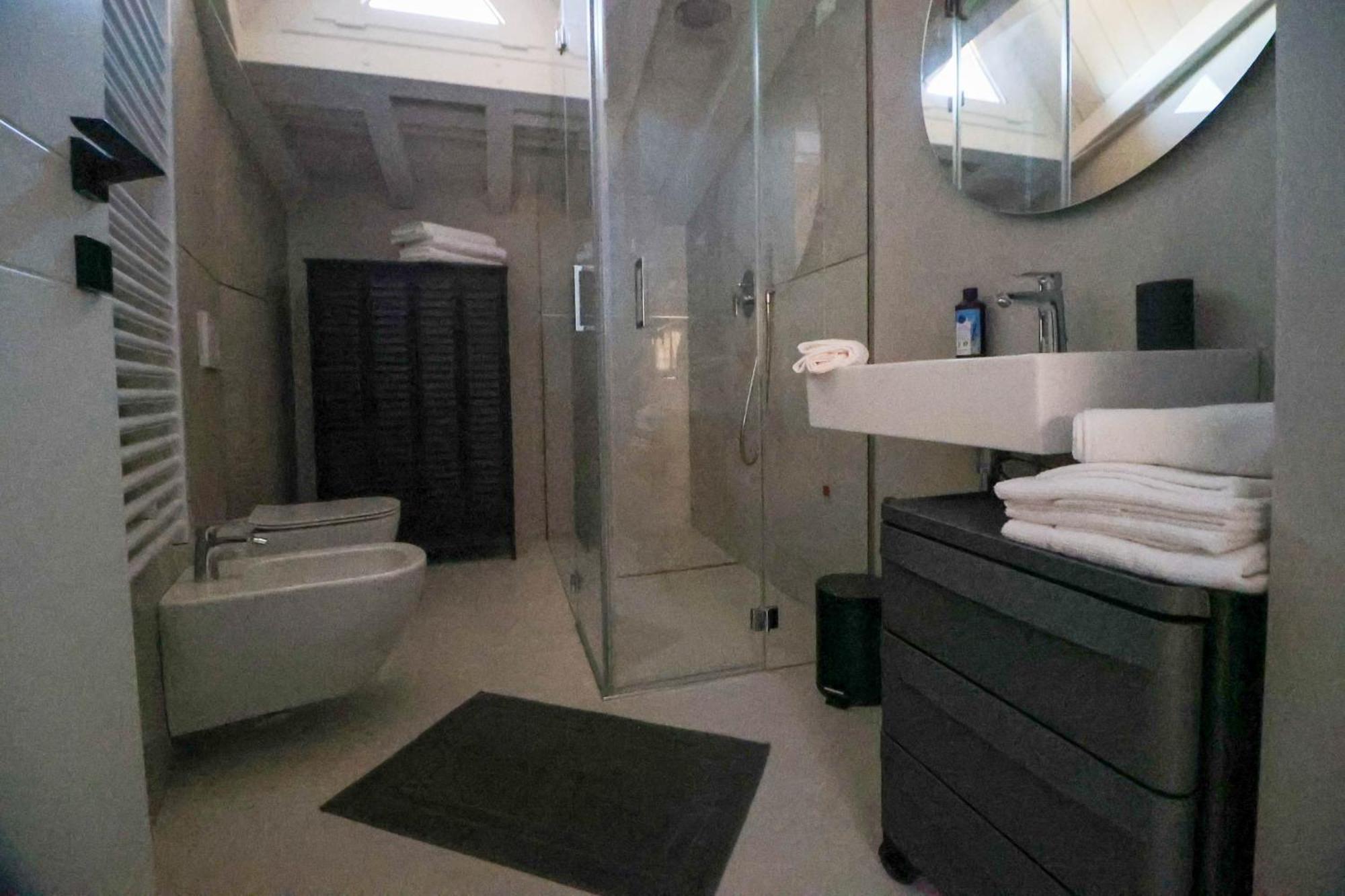 Apartamento Vicolo Dei Signori Desenzano del Garda Exterior foto