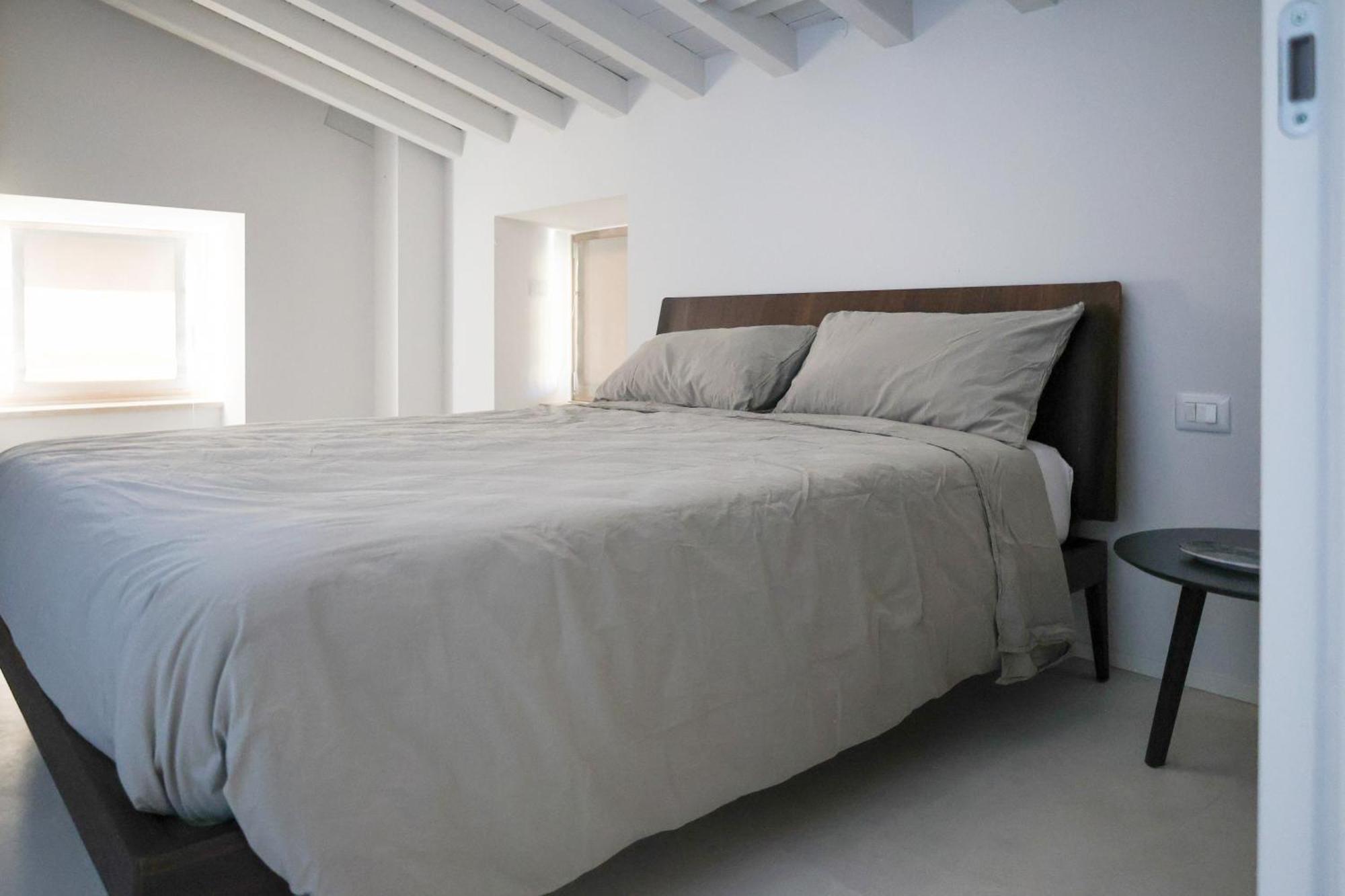 Apartamento Vicolo Dei Signori Desenzano del Garda Exterior foto